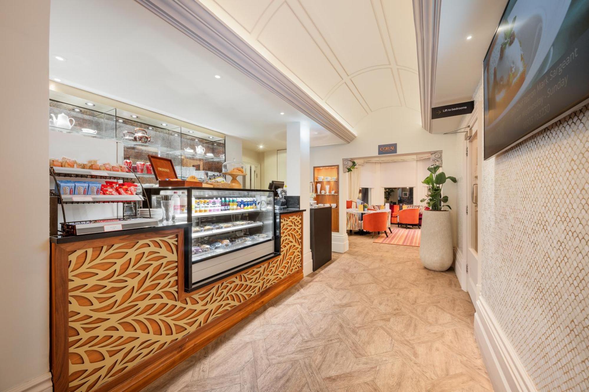 Voco The Clifton Folkestone By Ihg Hotel Exterior photo