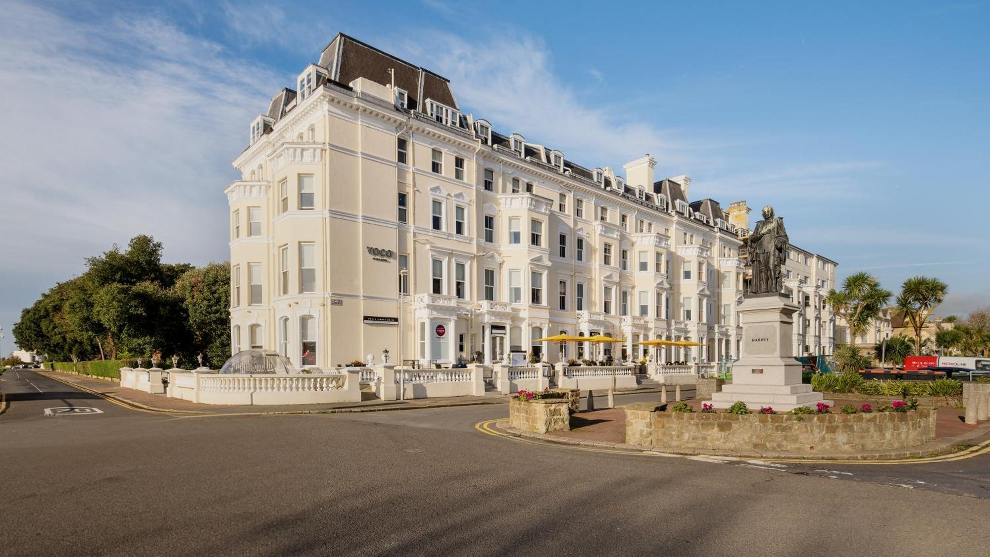 Voco The Clifton Folkestone By Ihg Hotel Exterior photo
