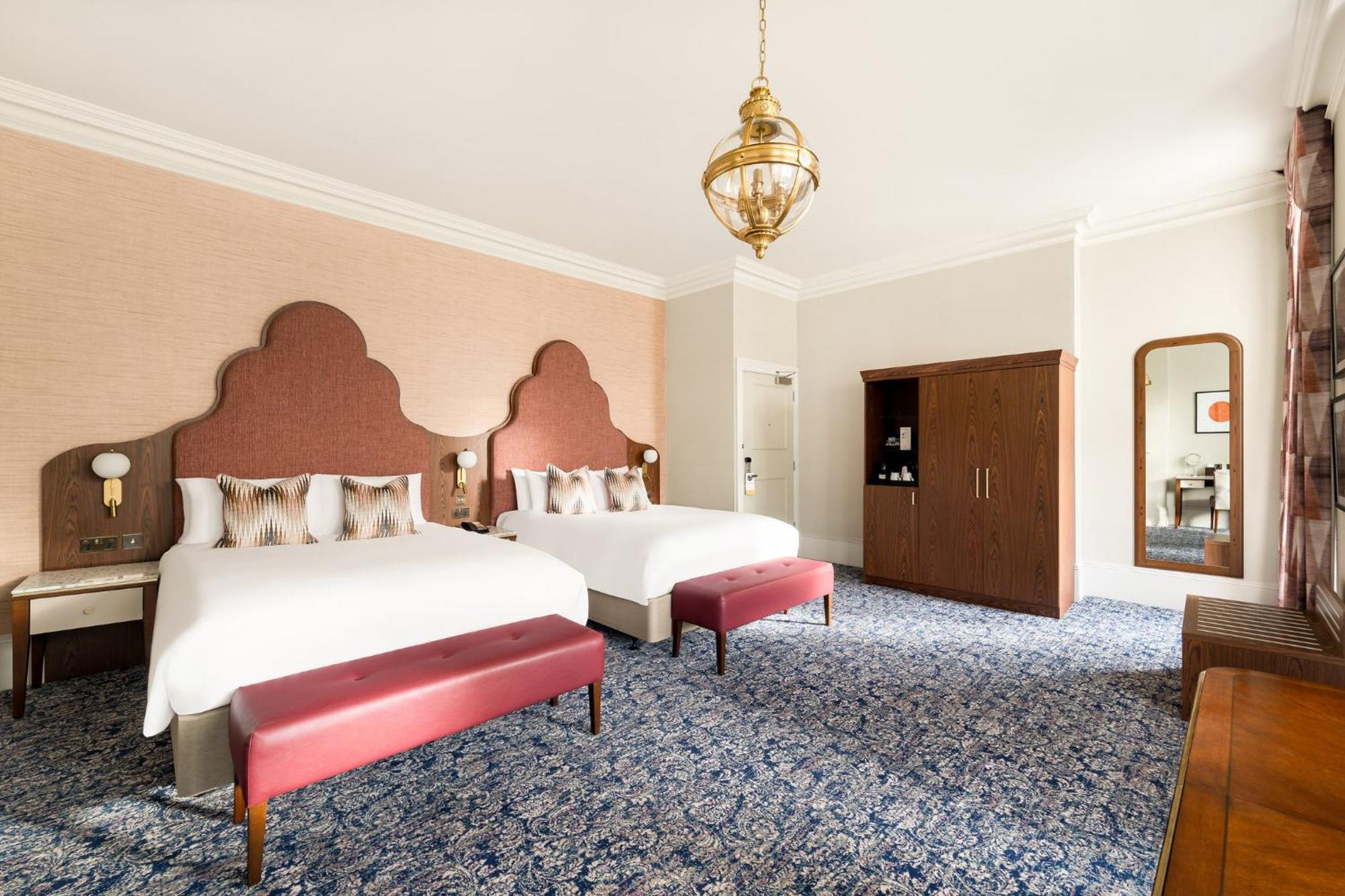 Voco The Clifton Folkestone By Ihg Hotel Exterior photo